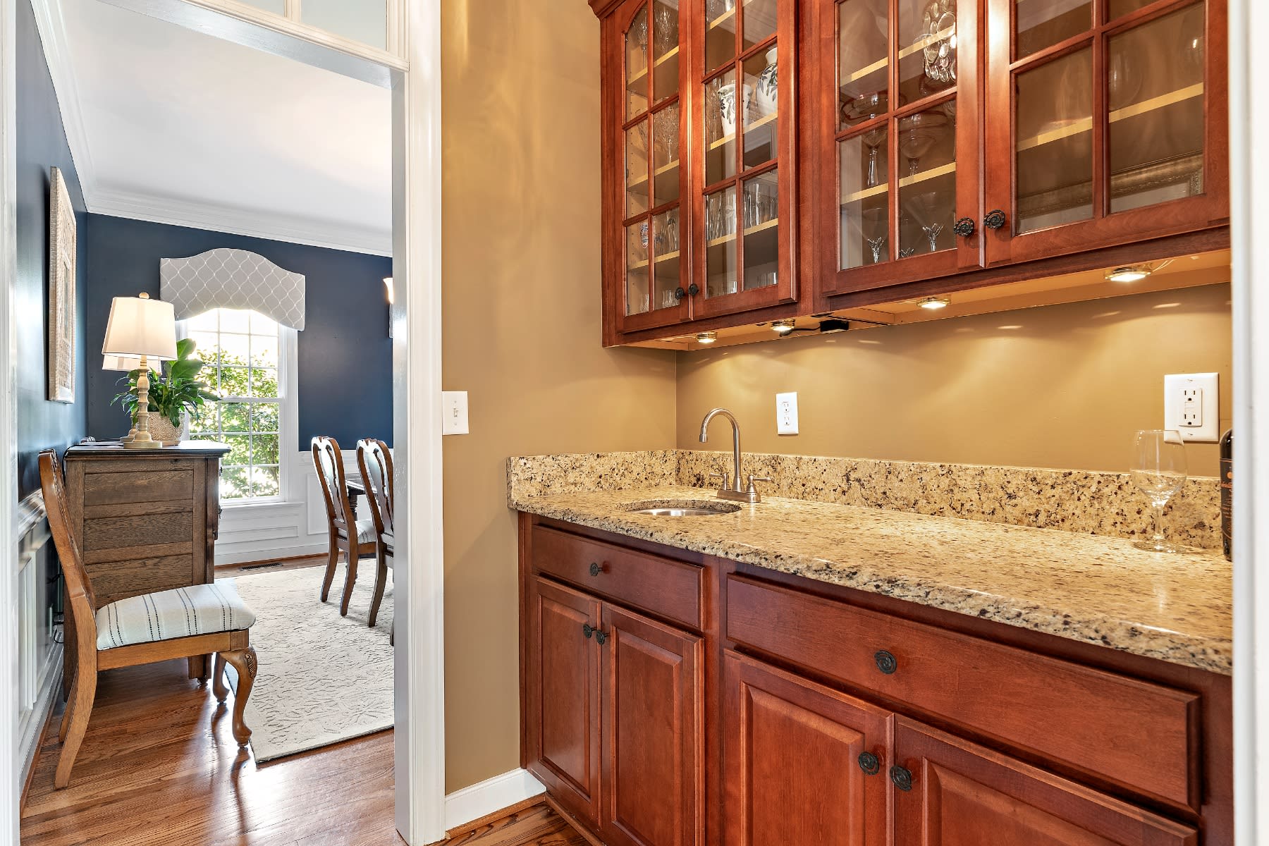 3513 Kings Farm Drive