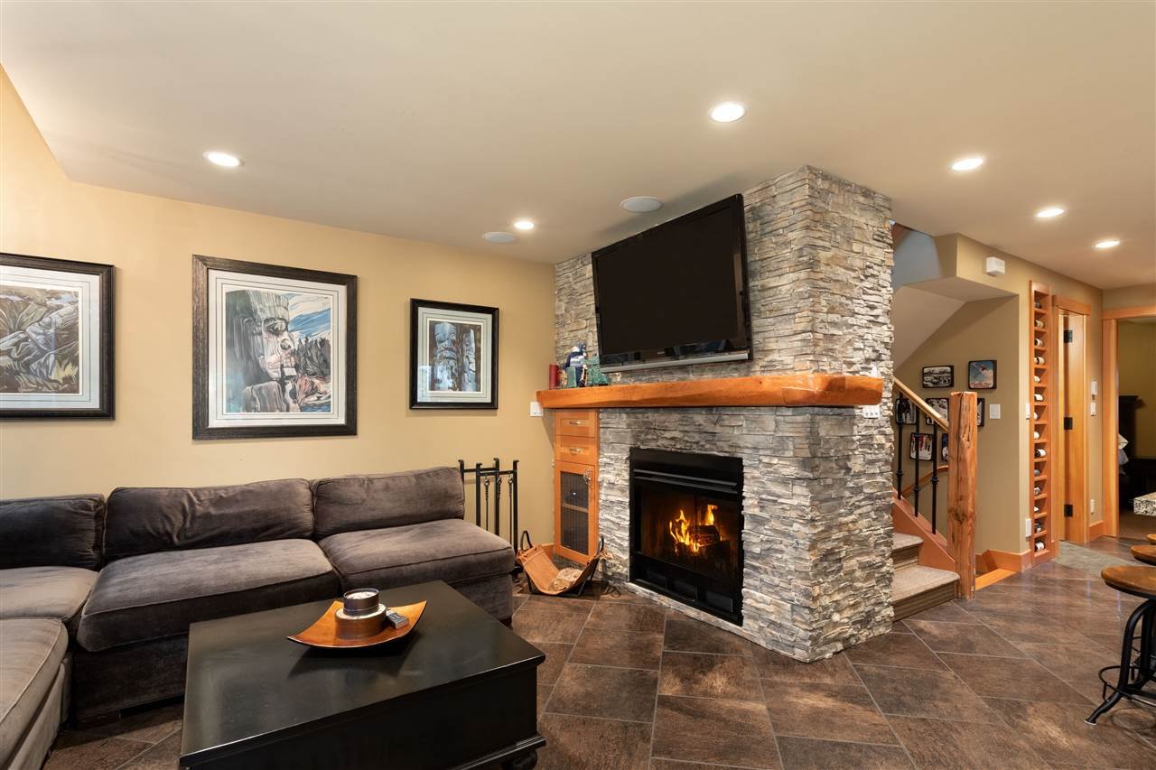 6-6127 Eagle Ridge Cres