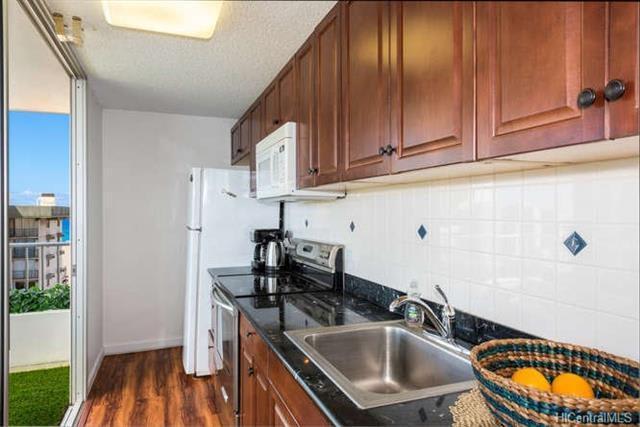 2421 Tusitala St, #2401