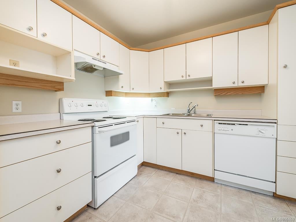 208-71 Gorge Rd