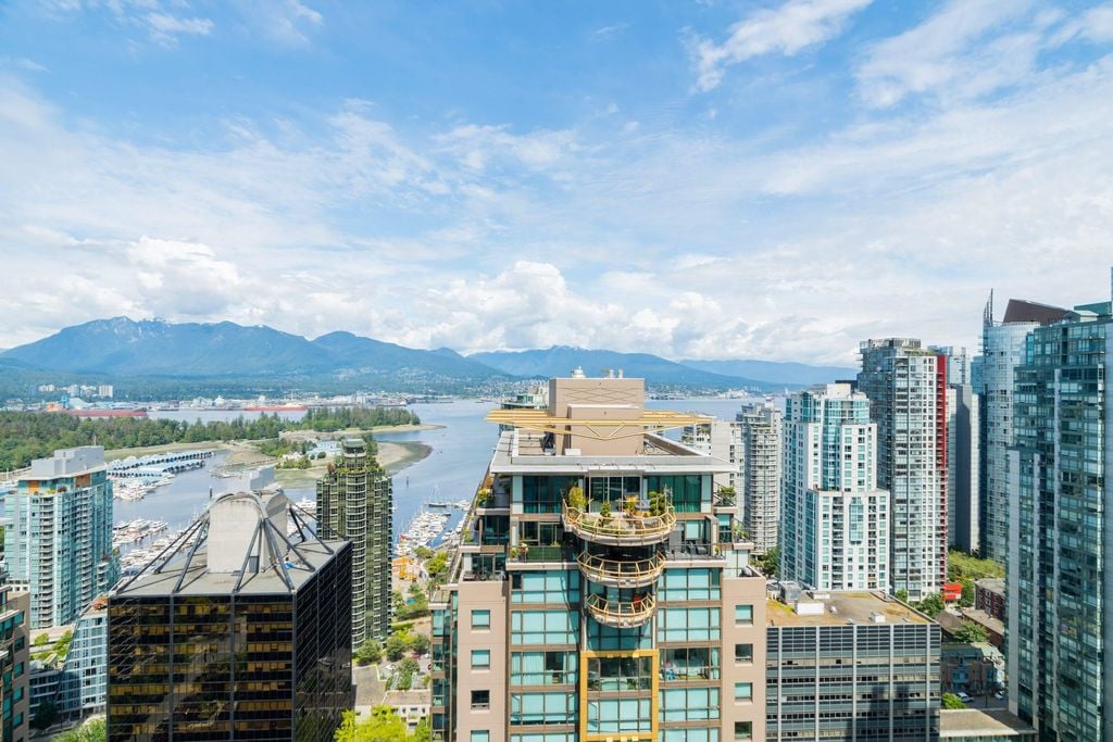 717 Jervis St, #3001