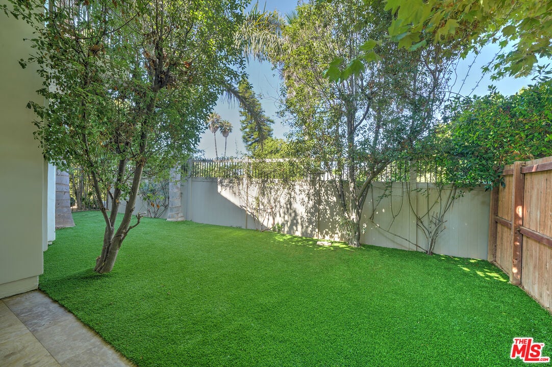 Vireon Crest, Morning View Dr, 90265