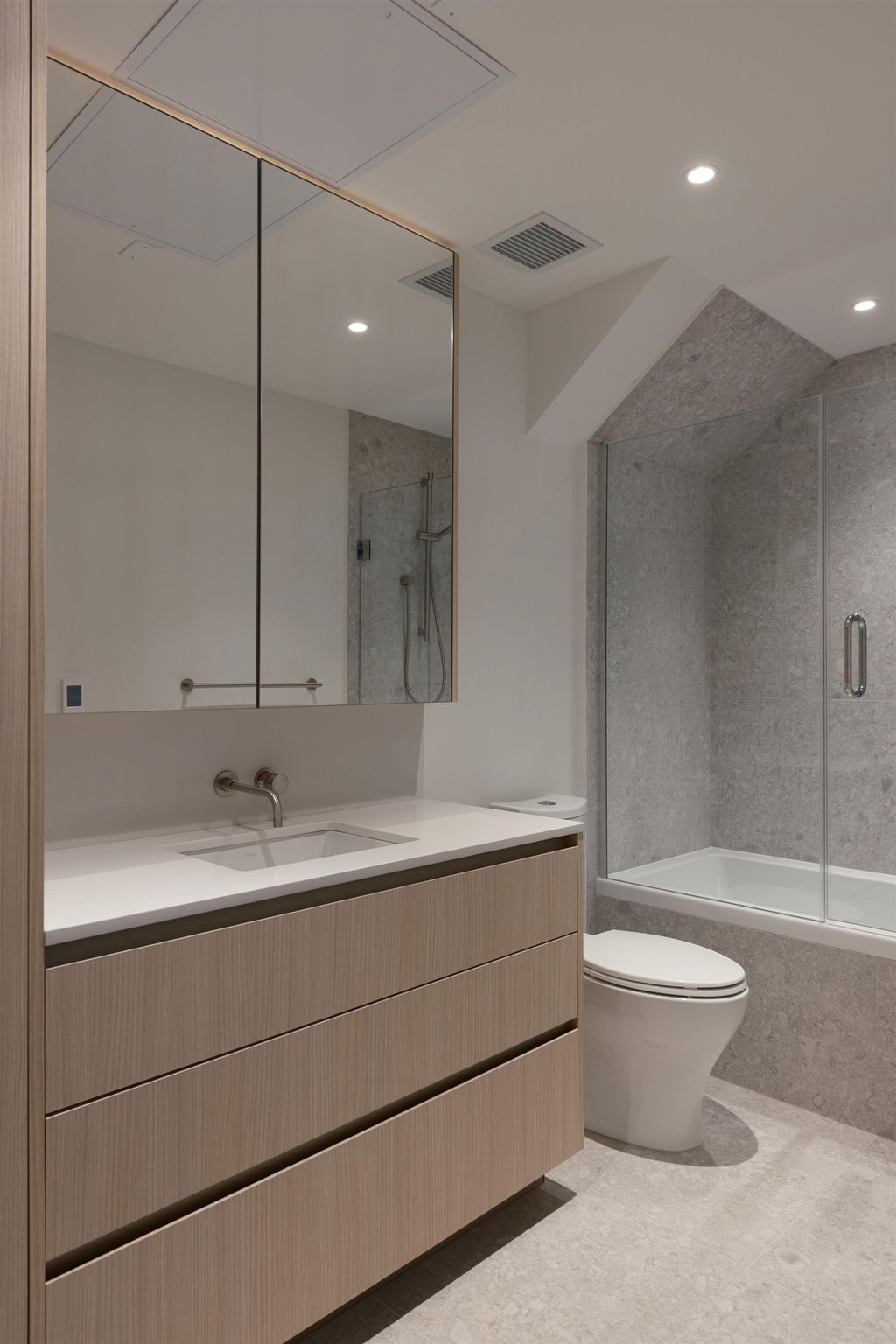 W 27th Ave, #772 