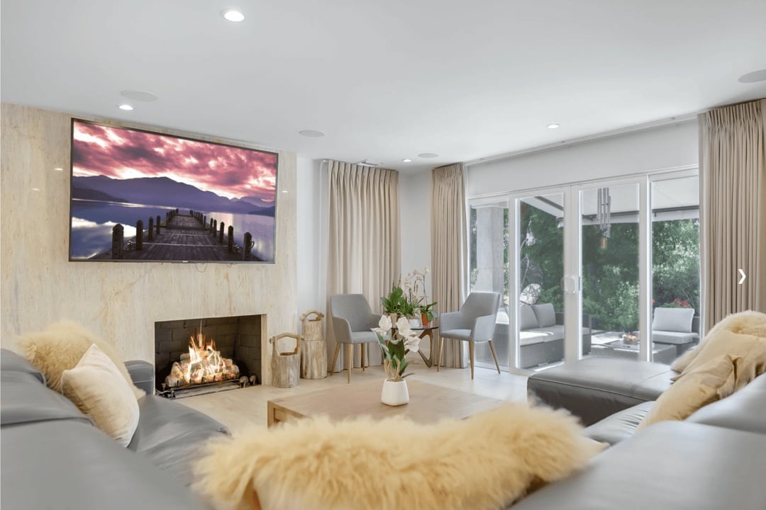 Luxe, Bellagio, 90049