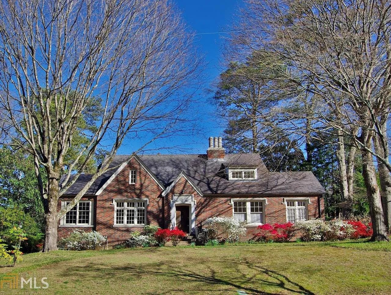 1117 Oxford Rd