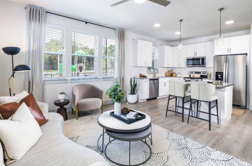 Beautiful 1/1 Georgetown living -ENJOY UP TO 3 MONTHS FREE + $2000!