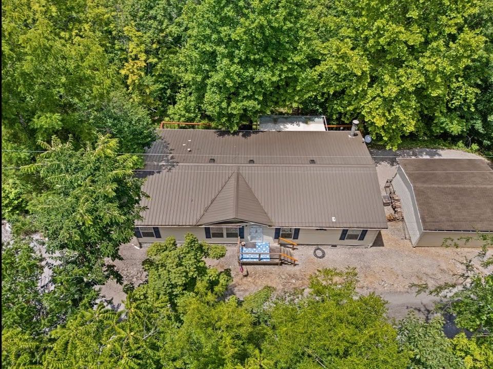 586 Spruce St Burnside KY 42519 Home for Sale