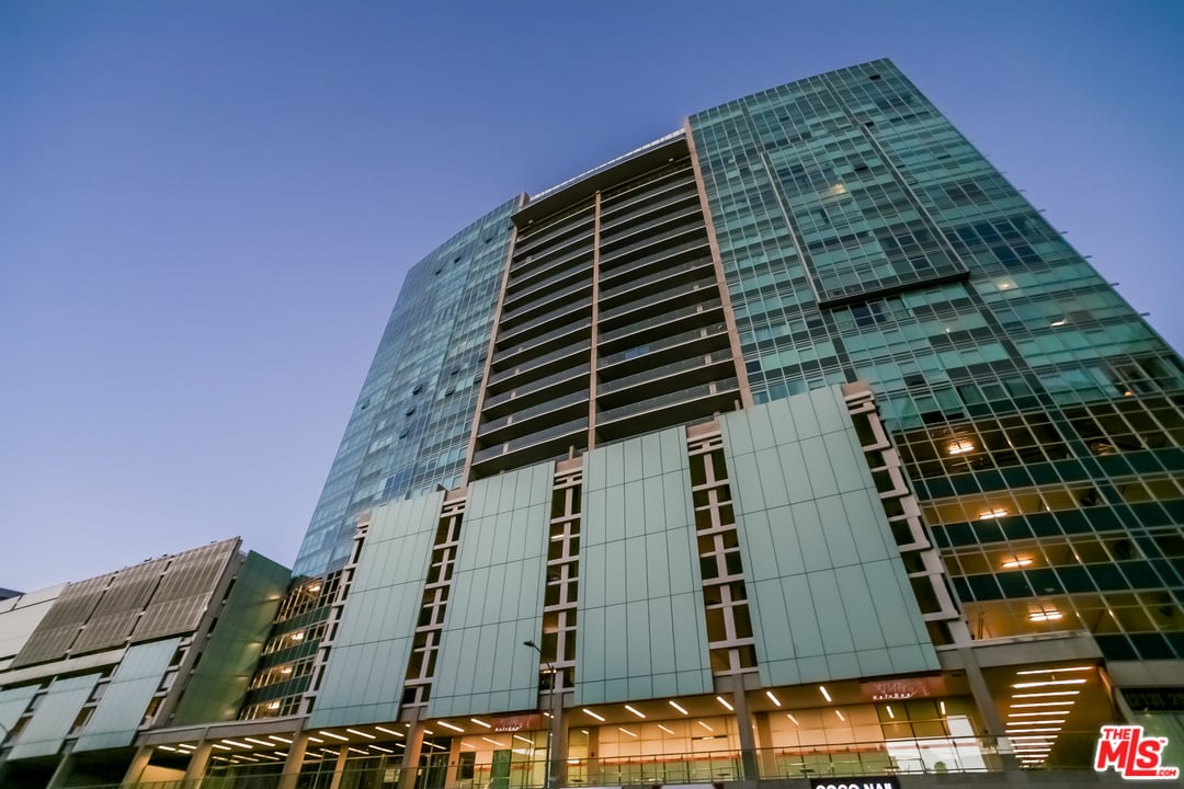 3785 Wilshire Blvd #PH3