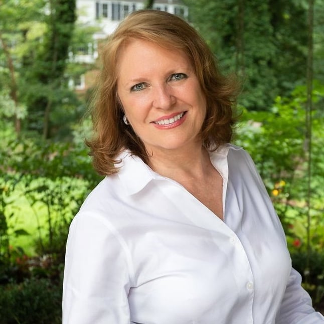Kitty Onufer Pittsburgh, PA Real Estate Agent Headshot