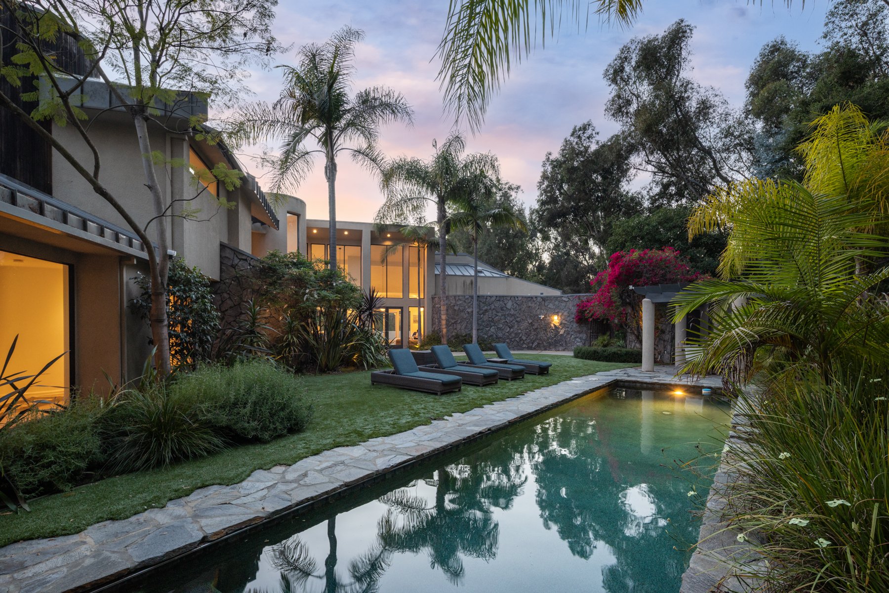 1060 E Oakmont Dr, Brentwood 