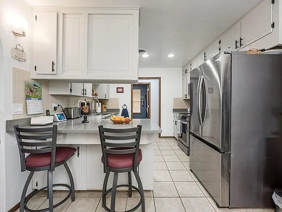 3004 Los Robles