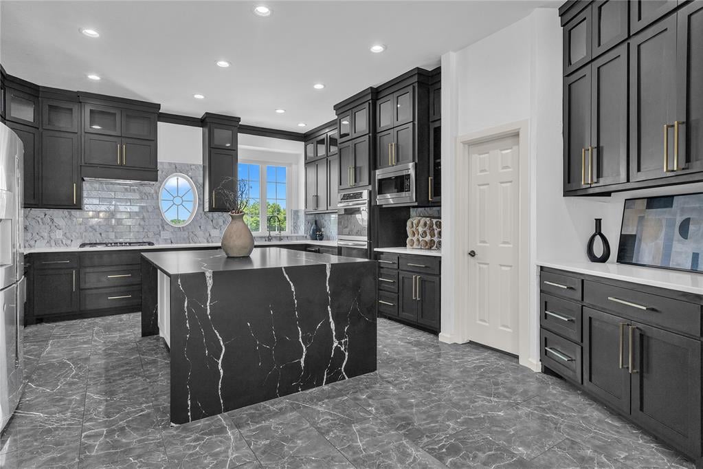 THE AGENCY — LISTING OF THE WEEK - The Lookout House: Where Privacy Meets Elevated Living - Wyatt Poindexter - The Agency Oklahoma 