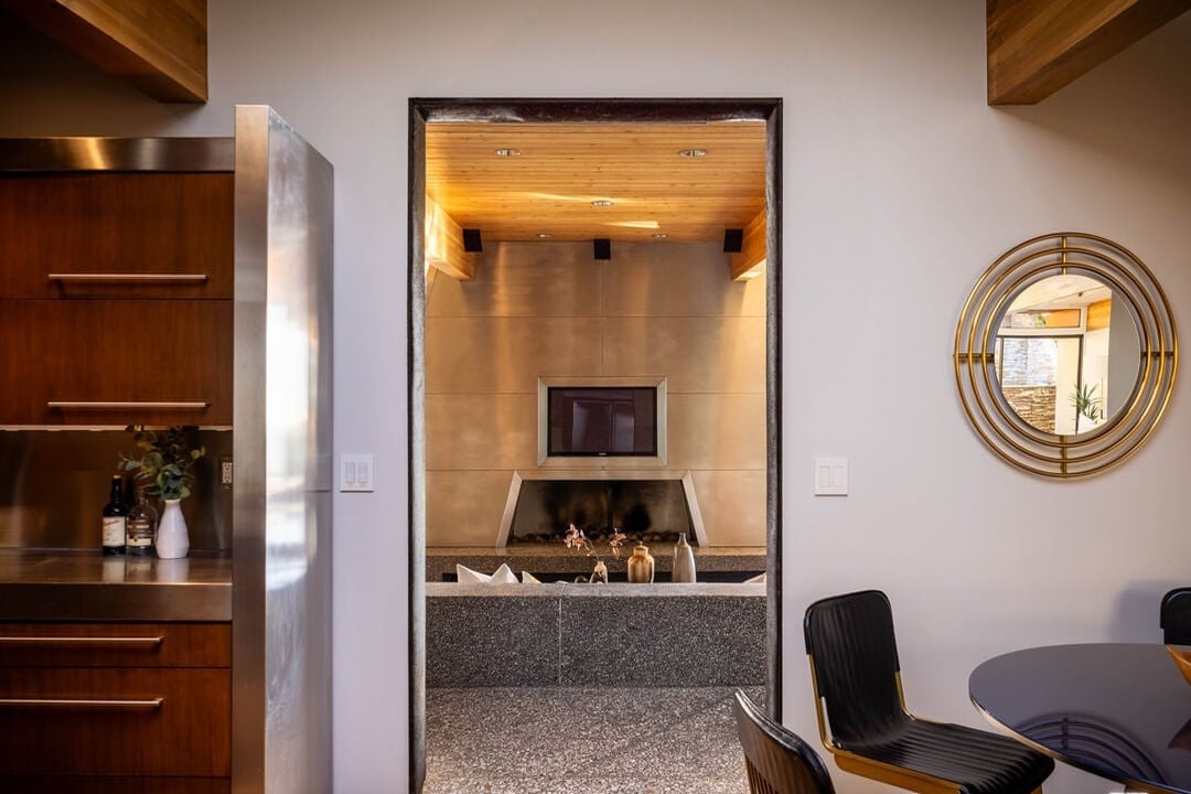 Orion Crest, Devlin Dr, 90069