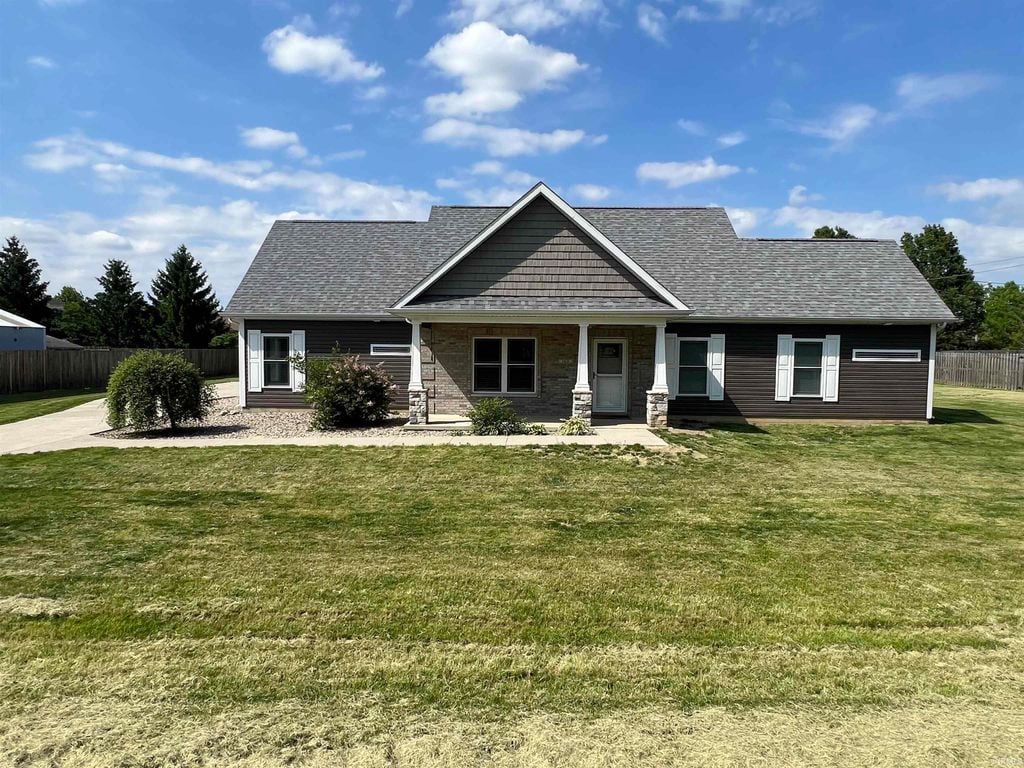 160 Rostone Cir