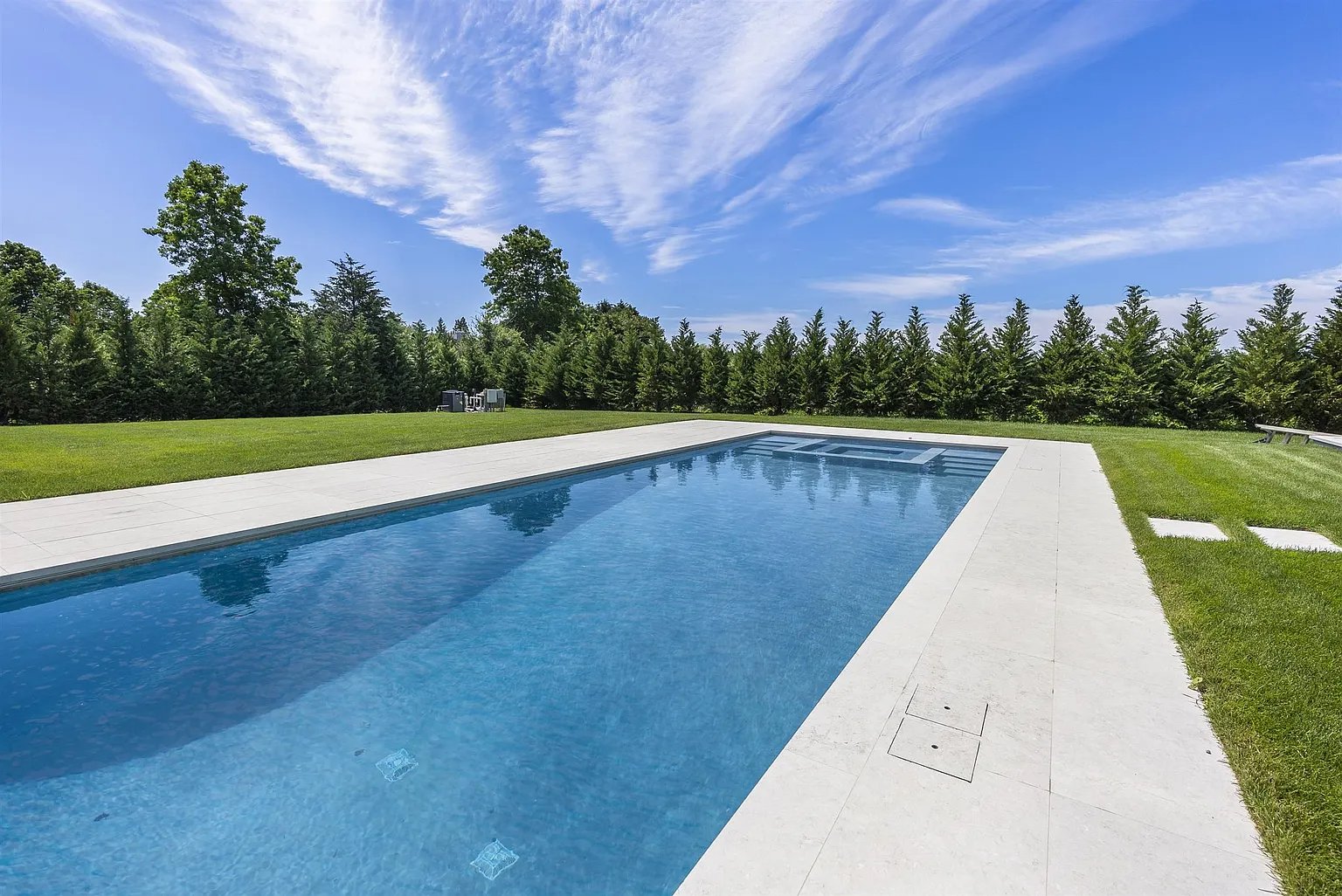 298 Montauk Hwy