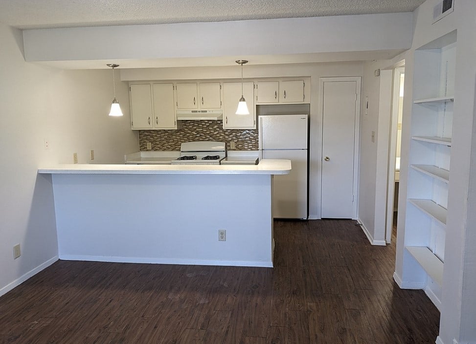 Spacious 2BR/1BA | Fitness, Pool & Pet-Friendly Living