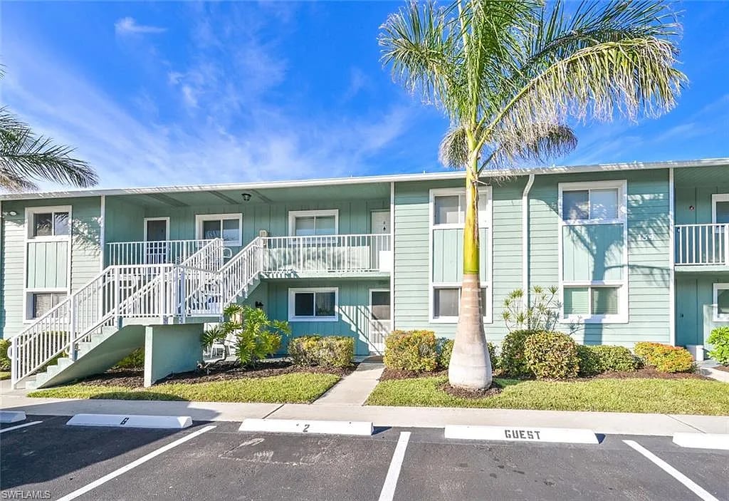 154 Cypress WAY E #1102