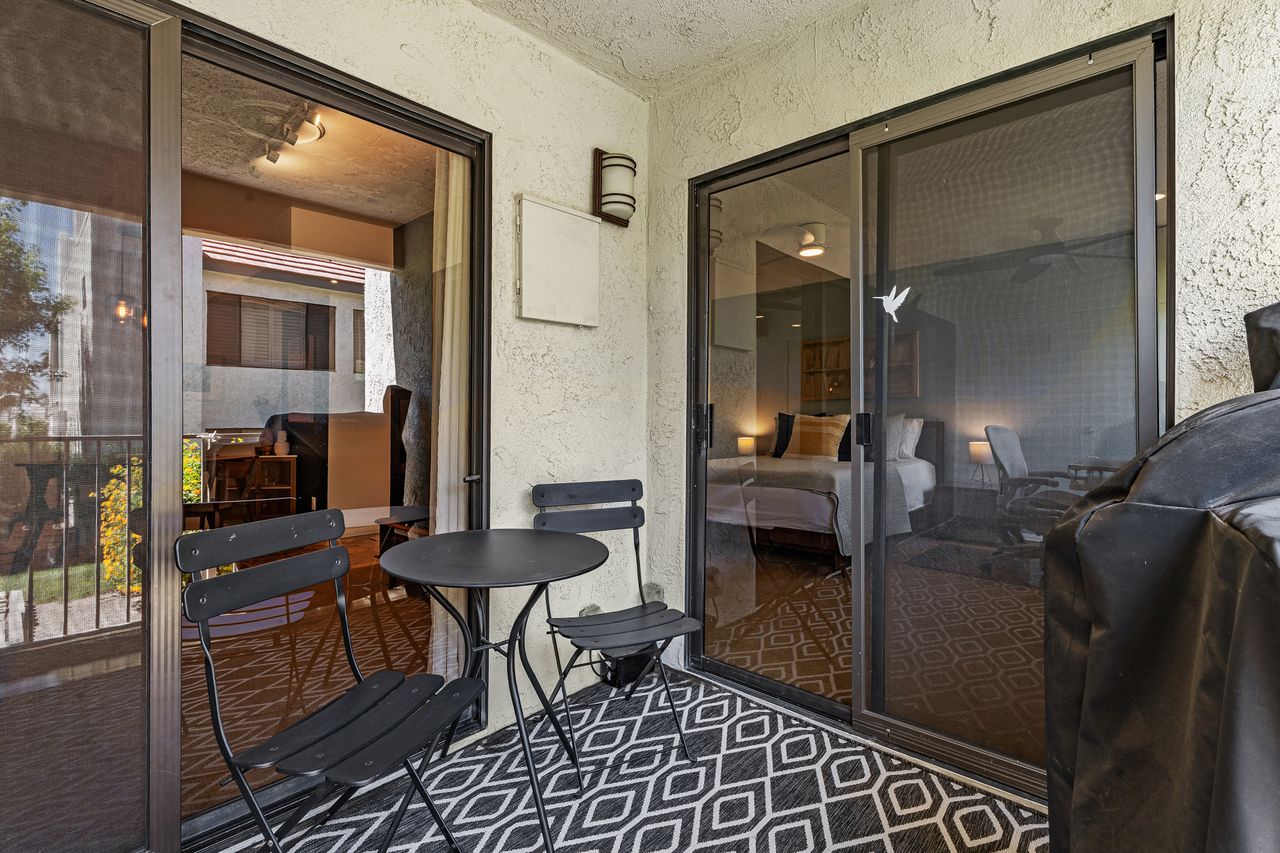 Miraleste Condo