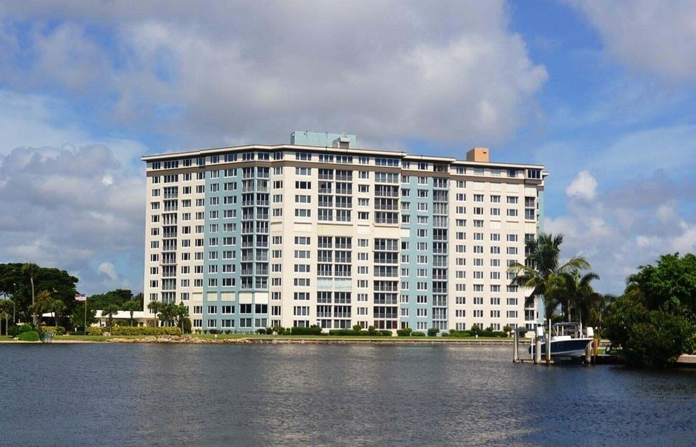 Barrton Condos