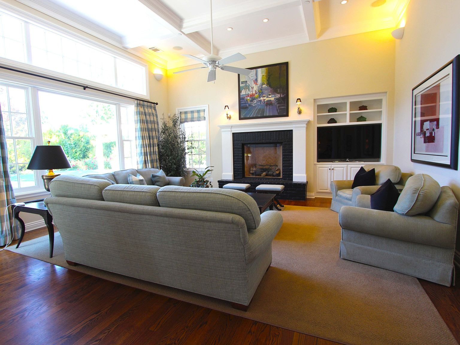 23 Sanford Ln