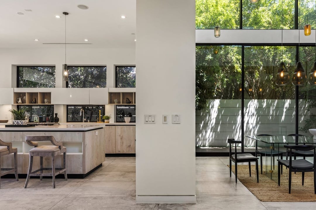 Chateau Heights