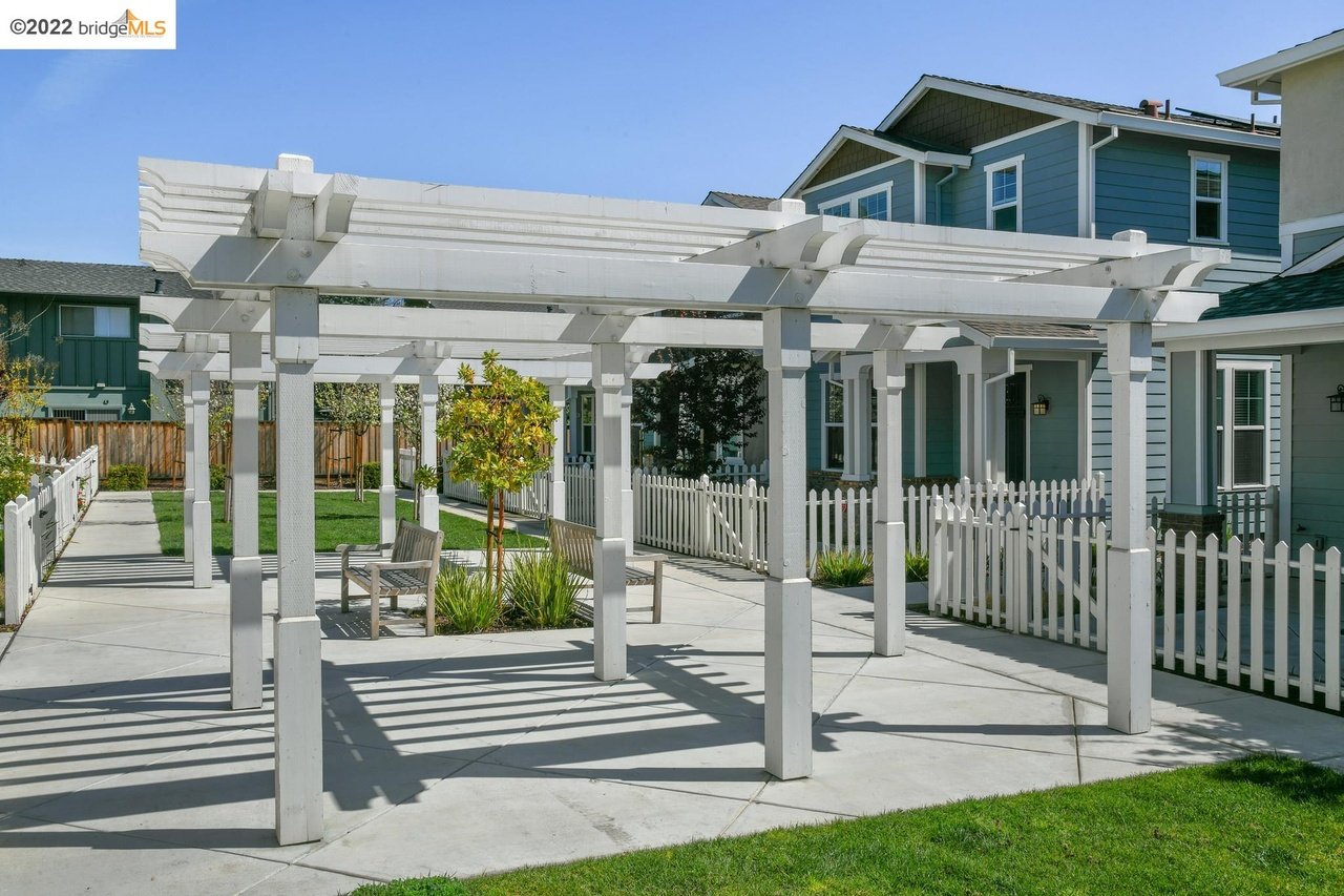 3530 Teeling Ct