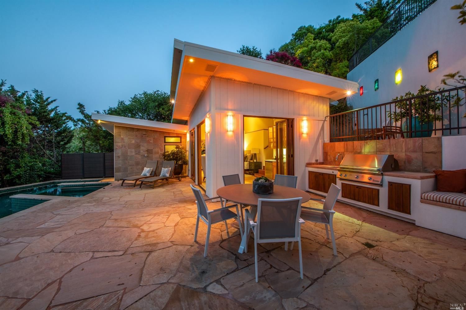 731 Fawn Dr
