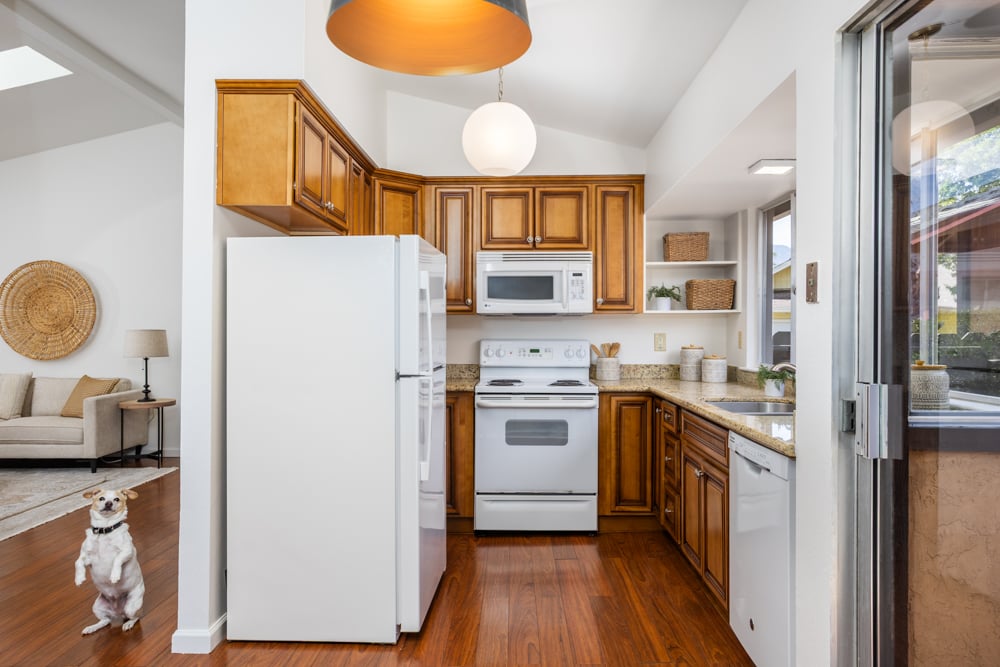 5524 Guadalupe Ct