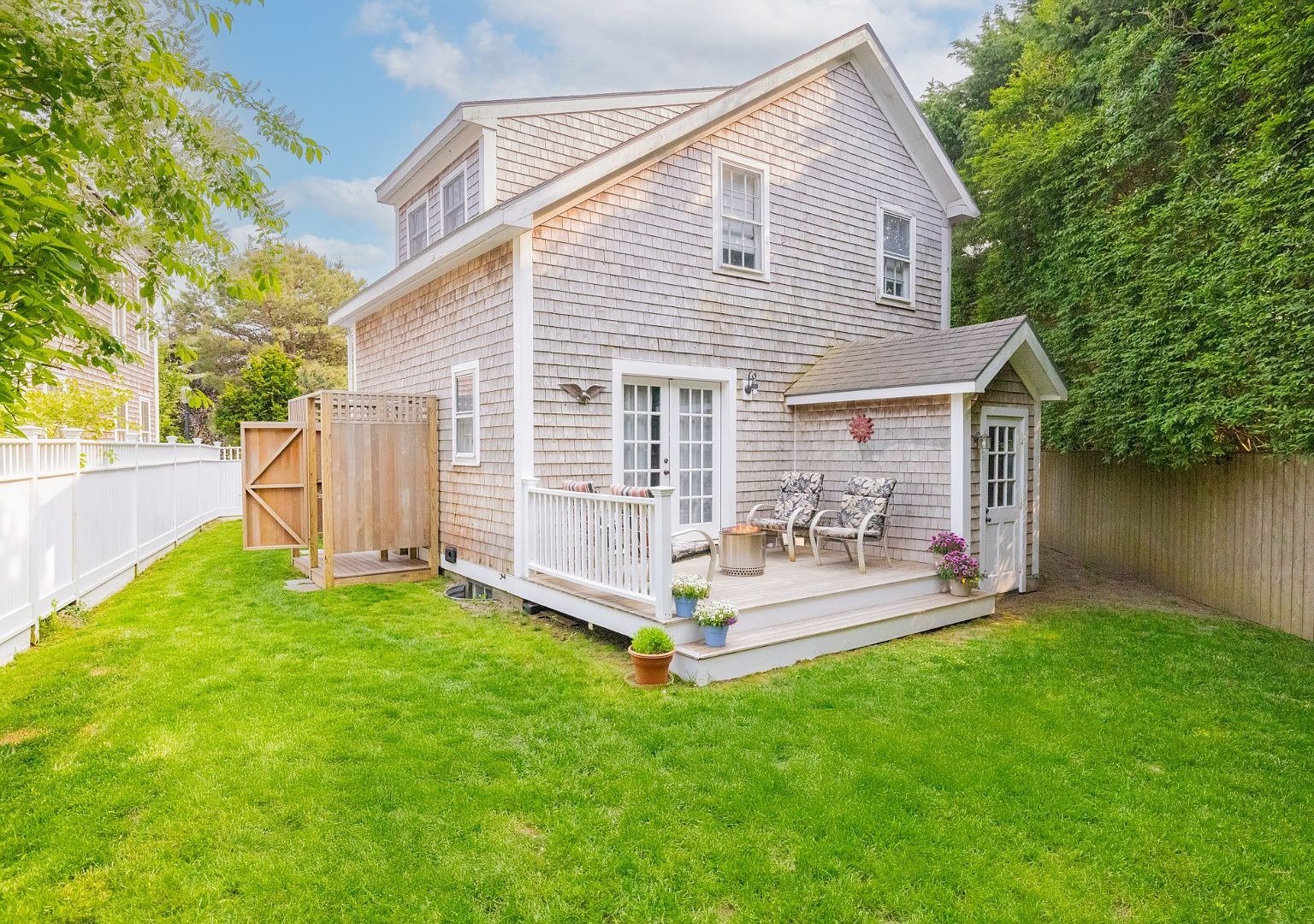 6 Dovekie Ct
