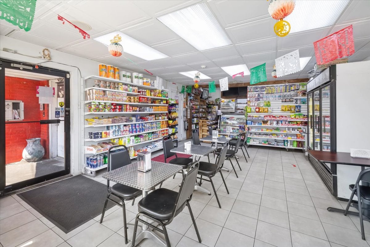 6245 Kennedy Boulevard, North Bergen, NJ