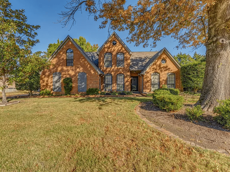5436 Lake Village Dr