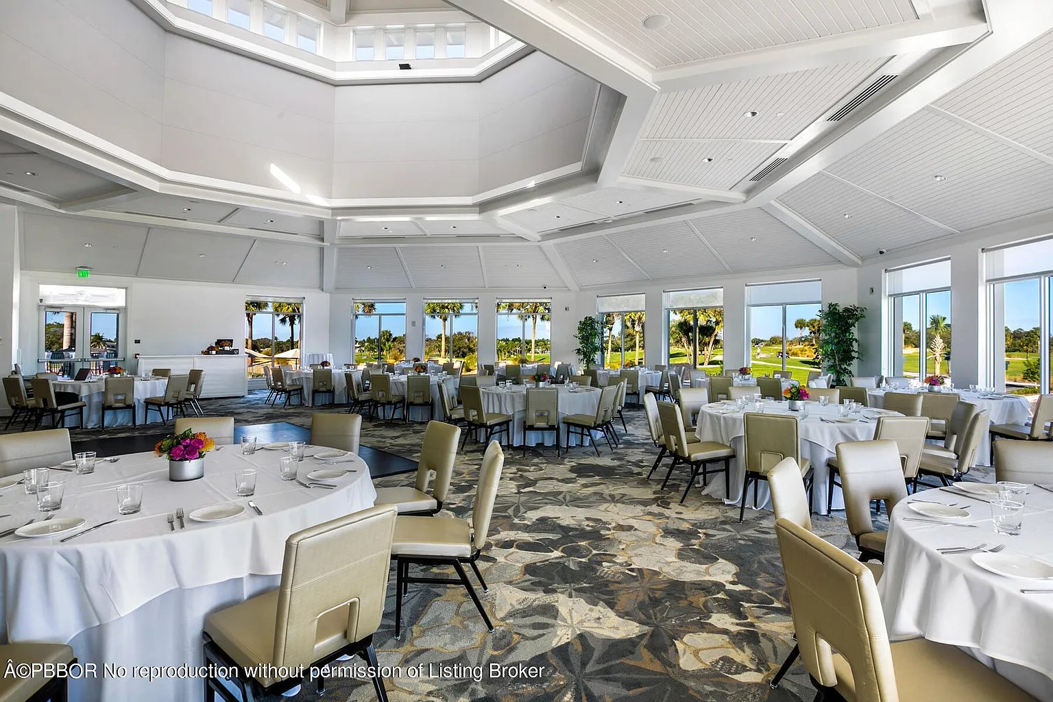 541 Greenway Dr, North Palm Beach, FL 33408