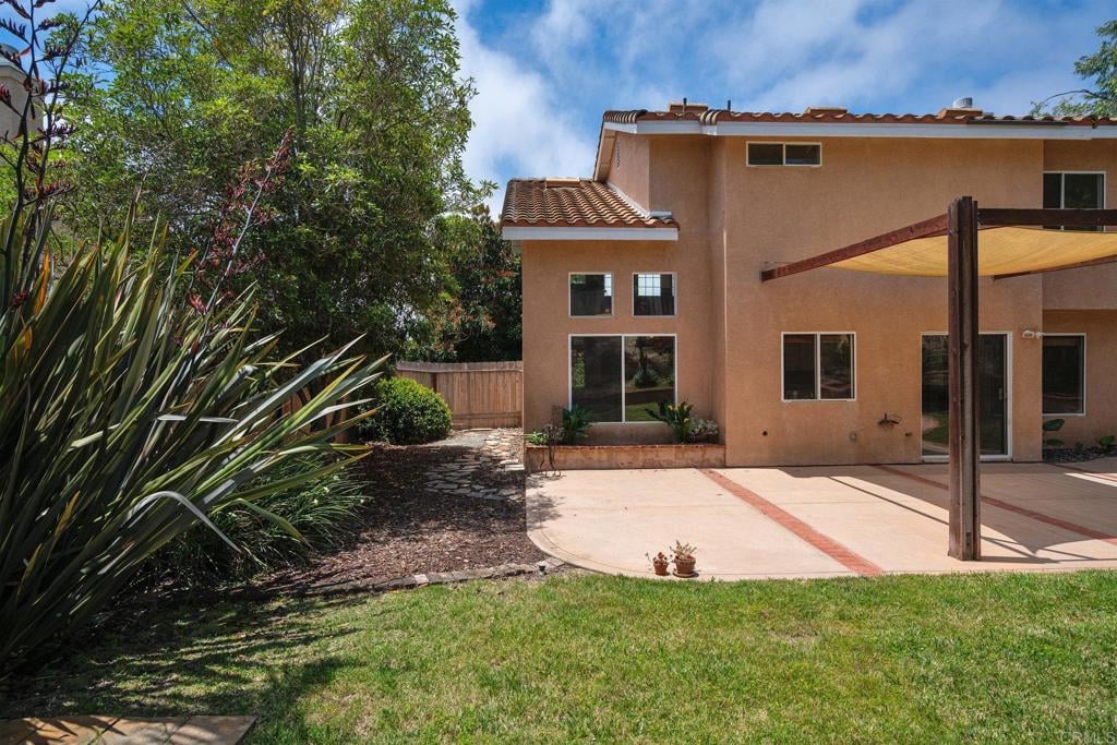 513 Shadow Tree Dr