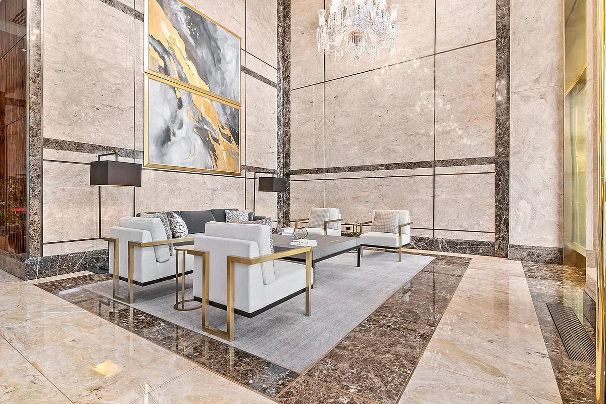 845 United Nations Plaza Unit: 82B