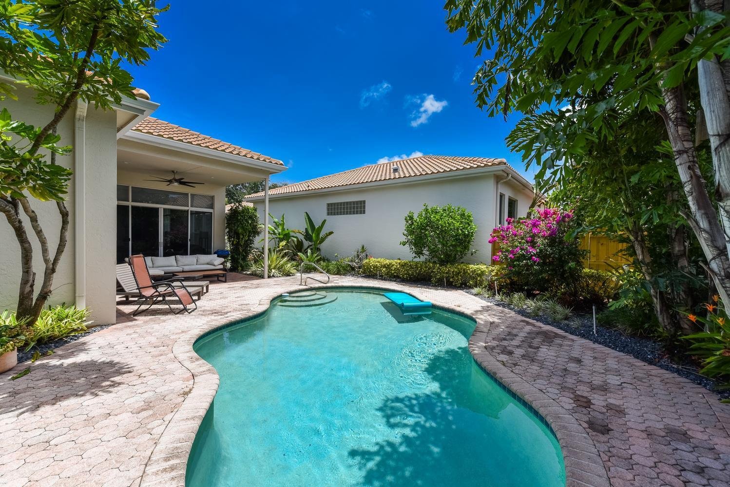 6685 NW 24th Ter