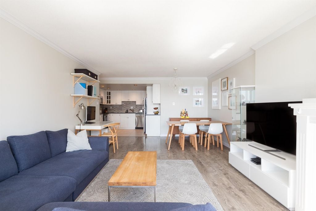 1245 Quayside Dr, #1805