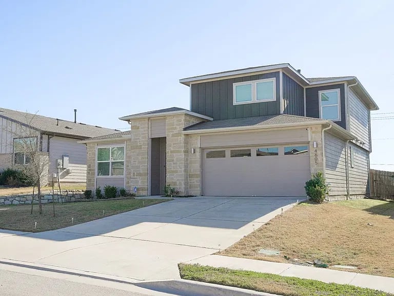4605 Tully Dr