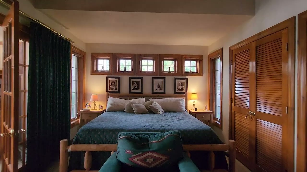 6460 S 070 E Wolcottville 1