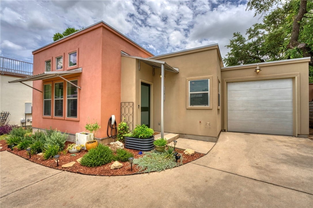3803 Byron Dr #B