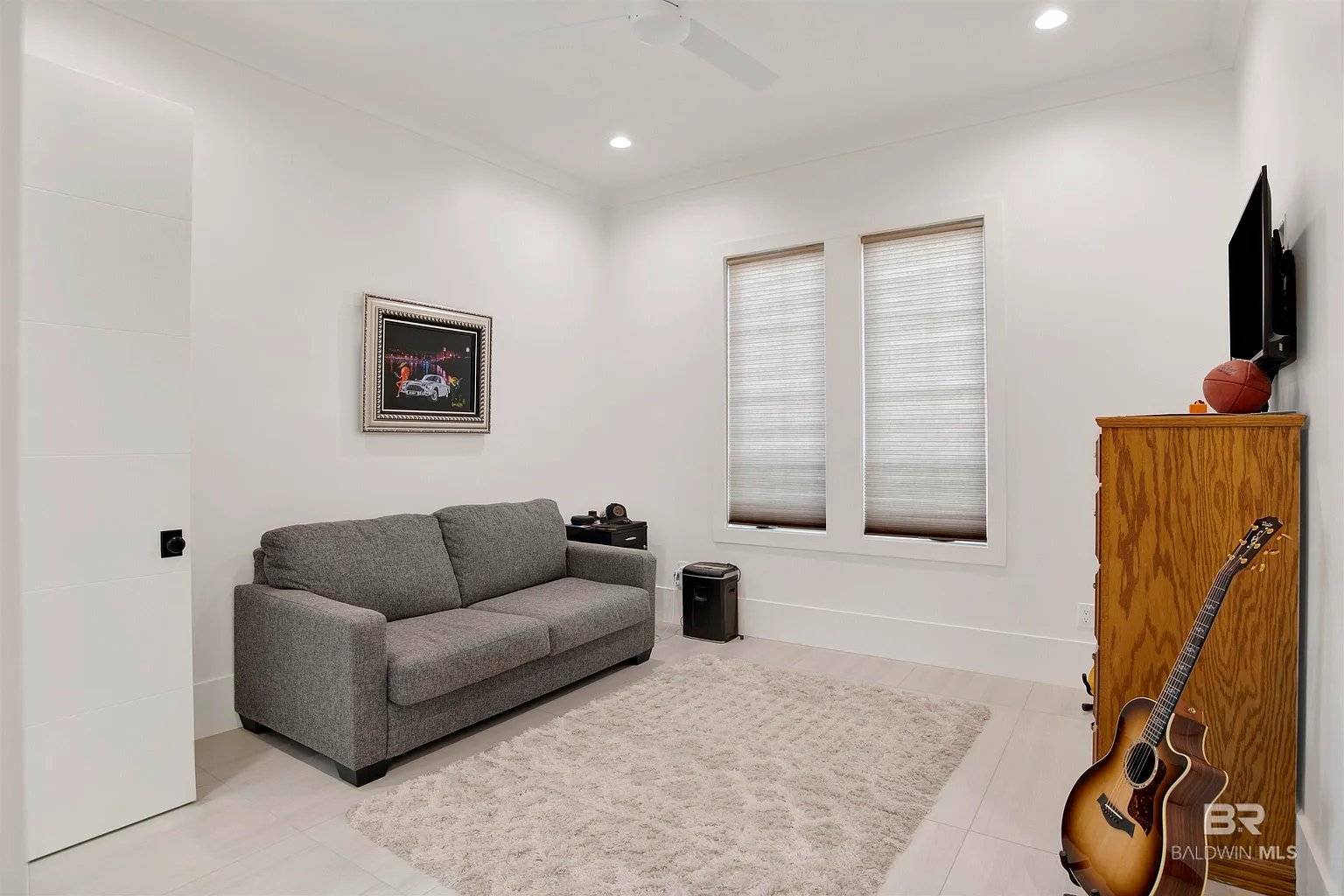 873 Inlet Cir