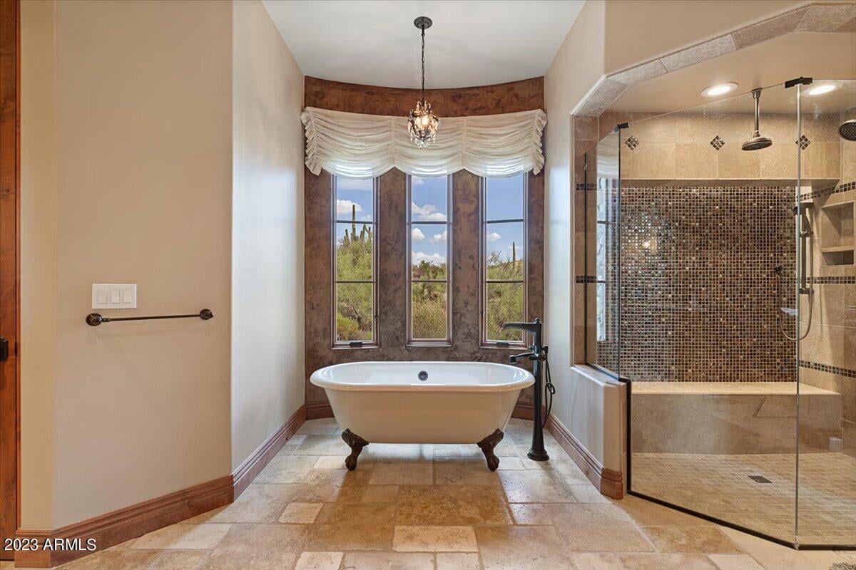 9514 E Madera Dr