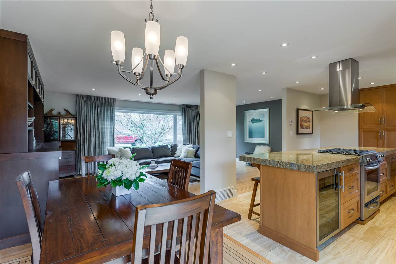 2402 Lauralynn Dr