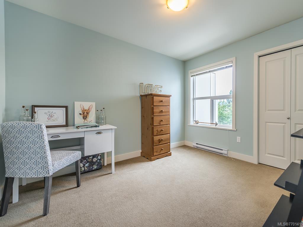 2693 Azalea Lane, Langford