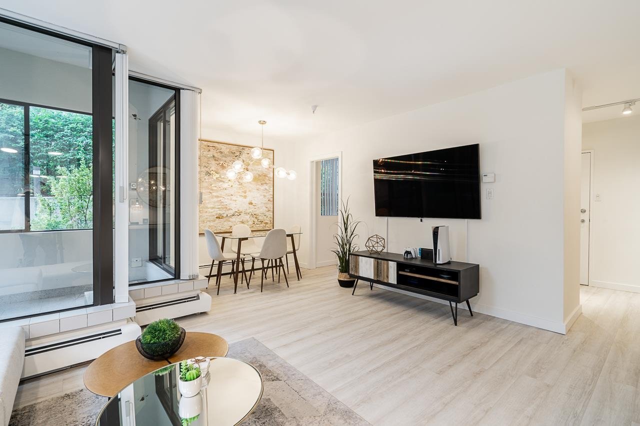 101-1737 Duchess Avenue, West Vancouver