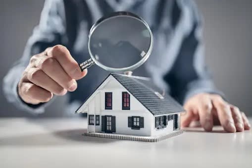 To Pre-Inspect or Not: Navigating the Seller's Dilemma