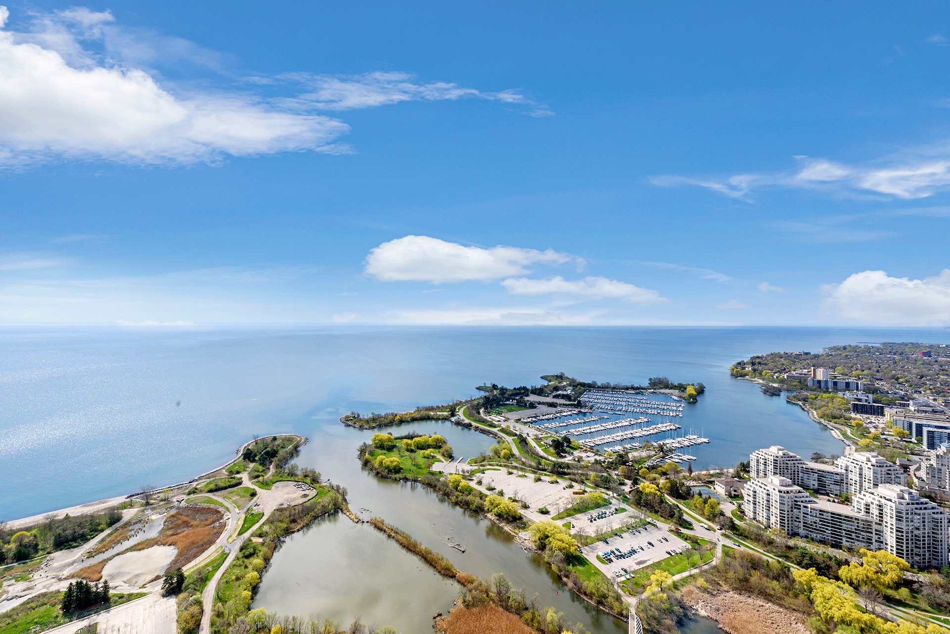 30 Shore Breeze Drive Unit: 5708