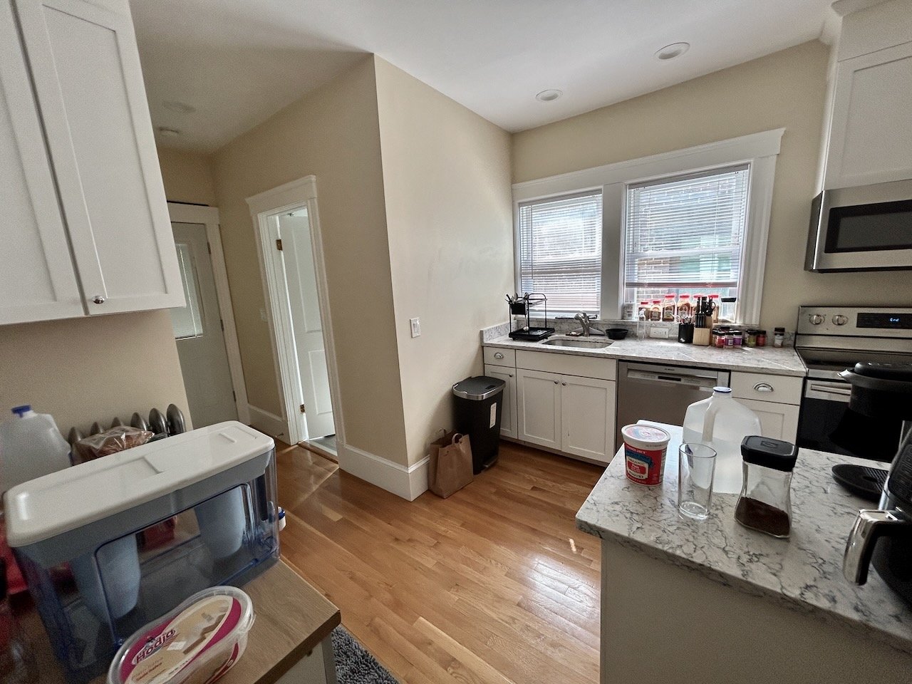 Sunny 4 Bed 2 Bath in the Heart of Brookline - Heat and Hot Water Included - 9.1