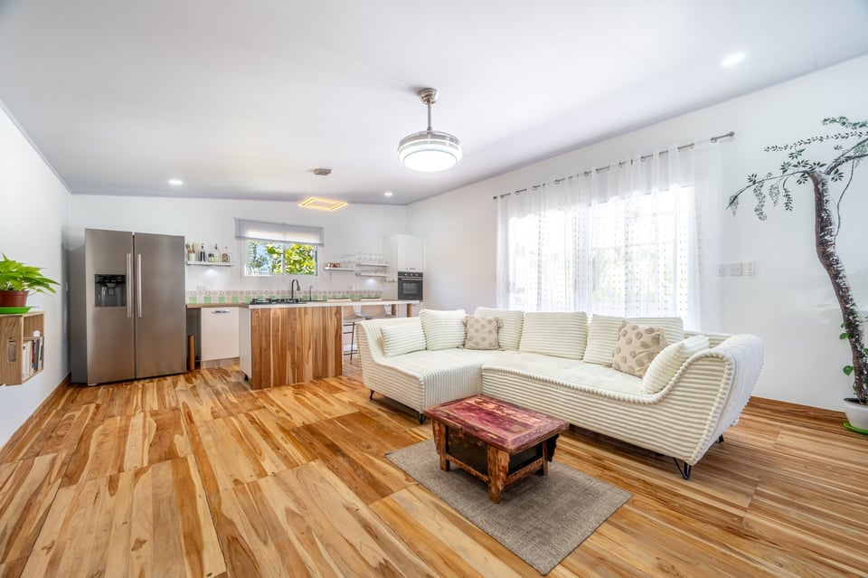 Commercial Asset With Built-In Cash Flow For Sale - BRASILITO BEACH 