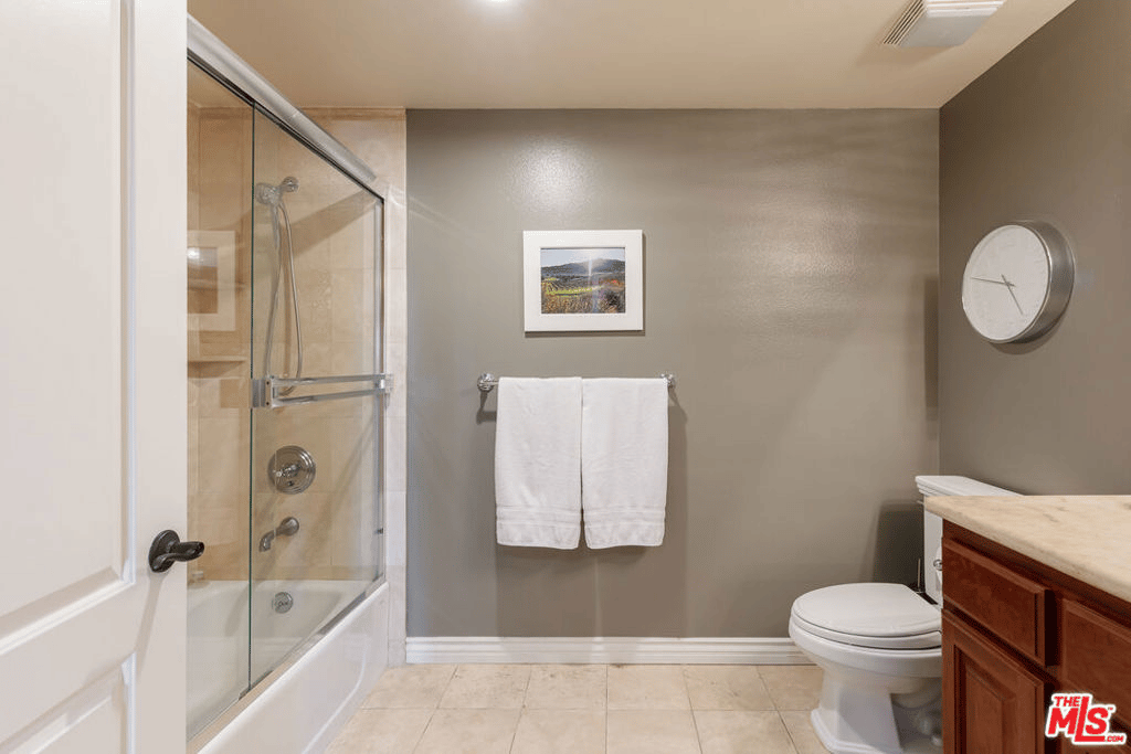 12449 Kling St, #PH1