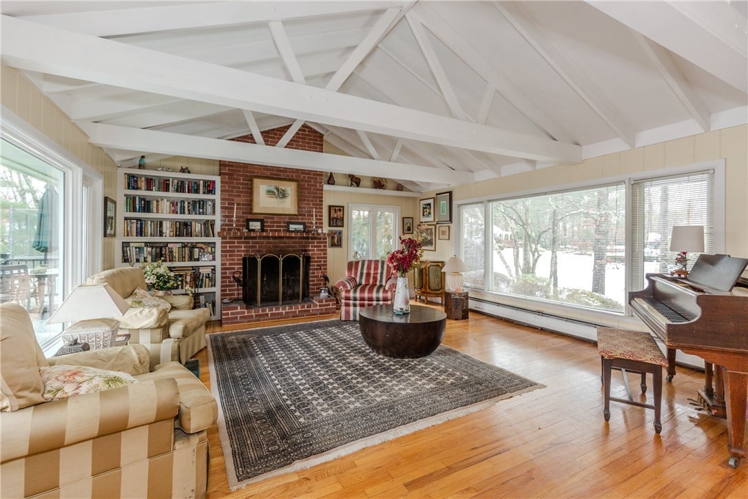 93 Coolridge Rd